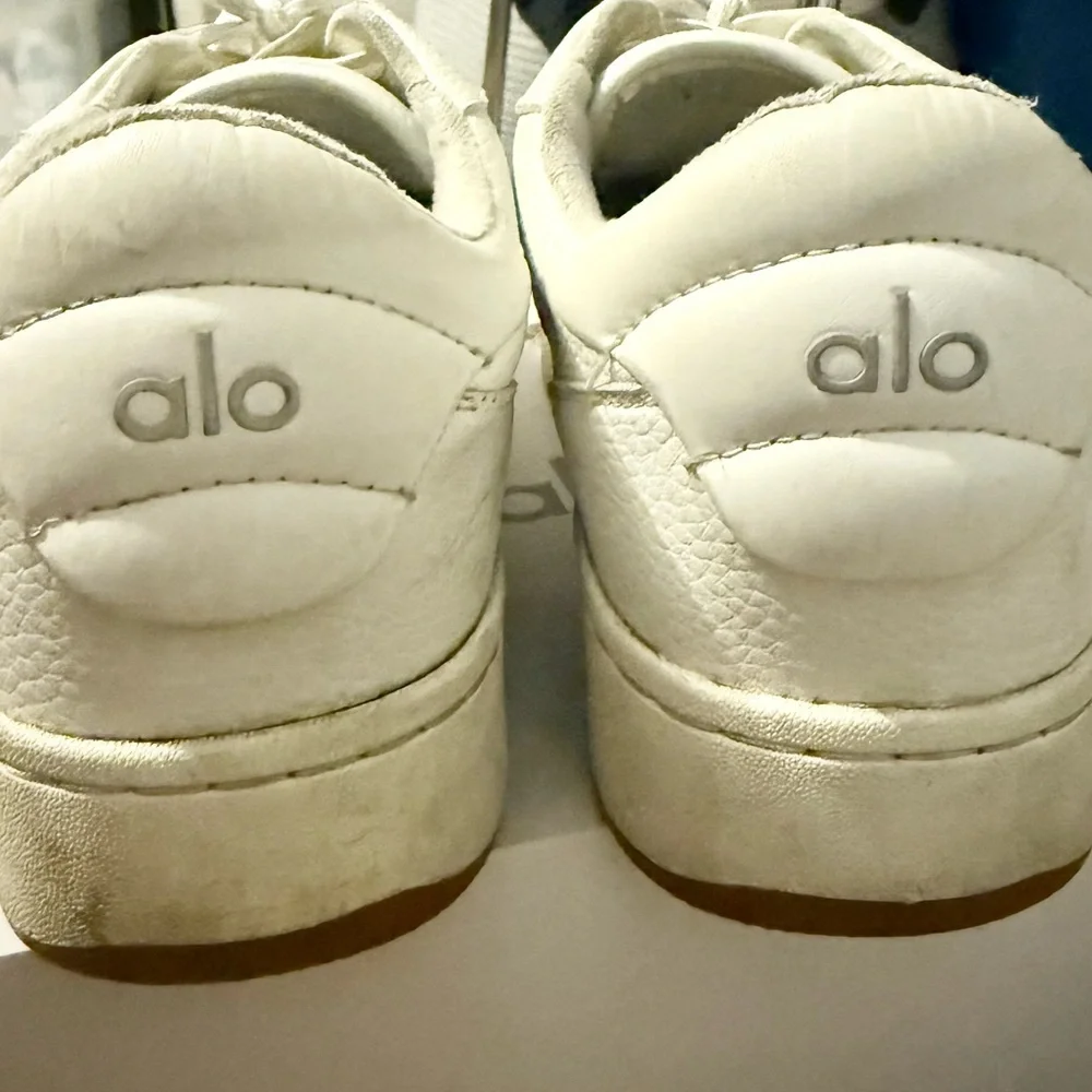 ALO Recovery Mode Sneaker $195 men M10.5 /W12